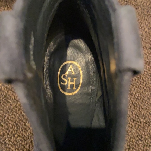 Gently used ASH blue booties - Picture 6 of 7